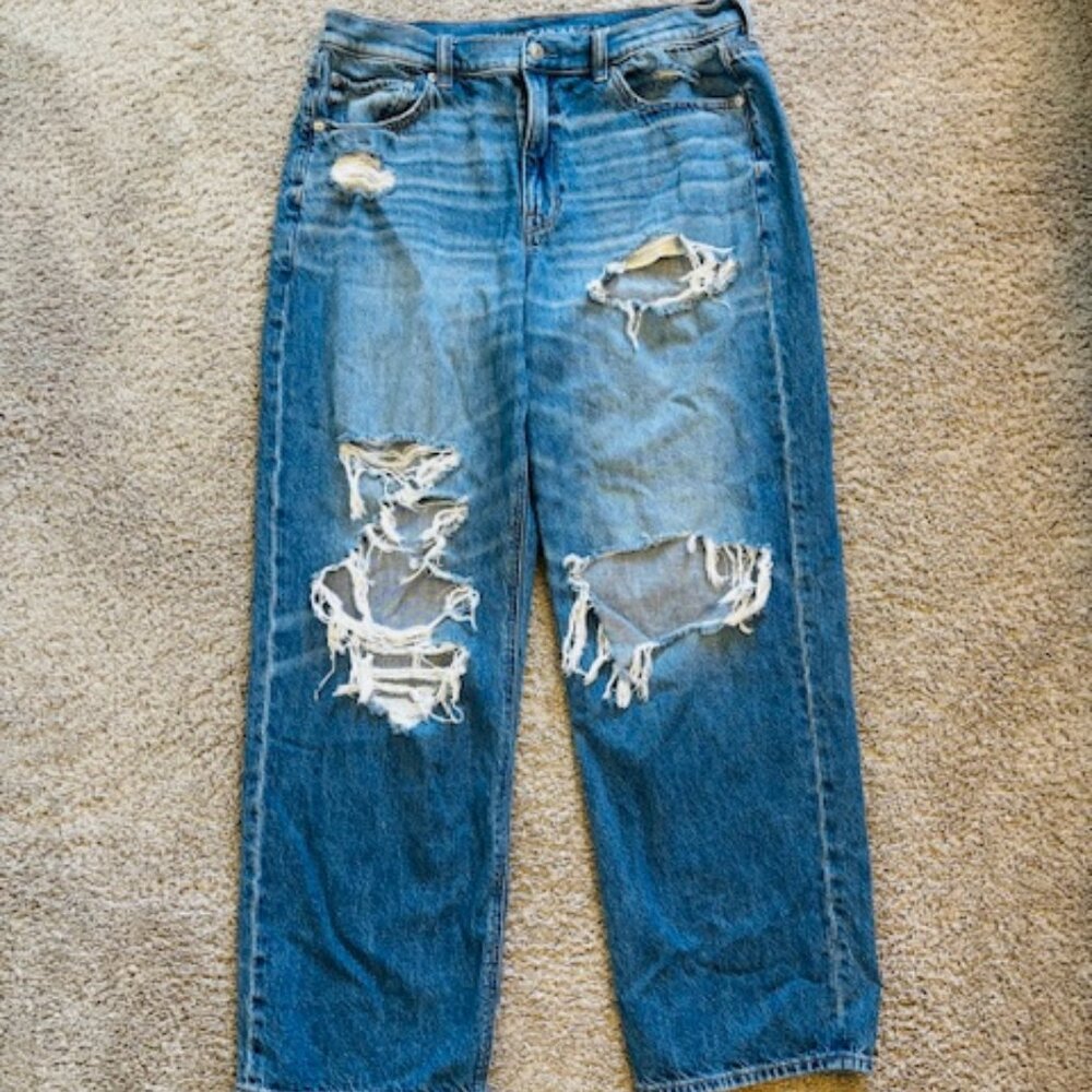 American Eagle Outfitters Blue Distressed Jeans